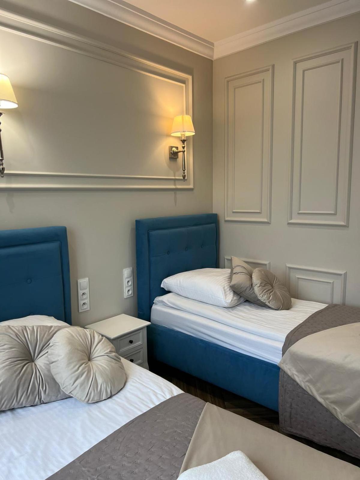 Apartment Family Sauna Apartments: Downtown Plac Wolnosci With 5 Bedrooms