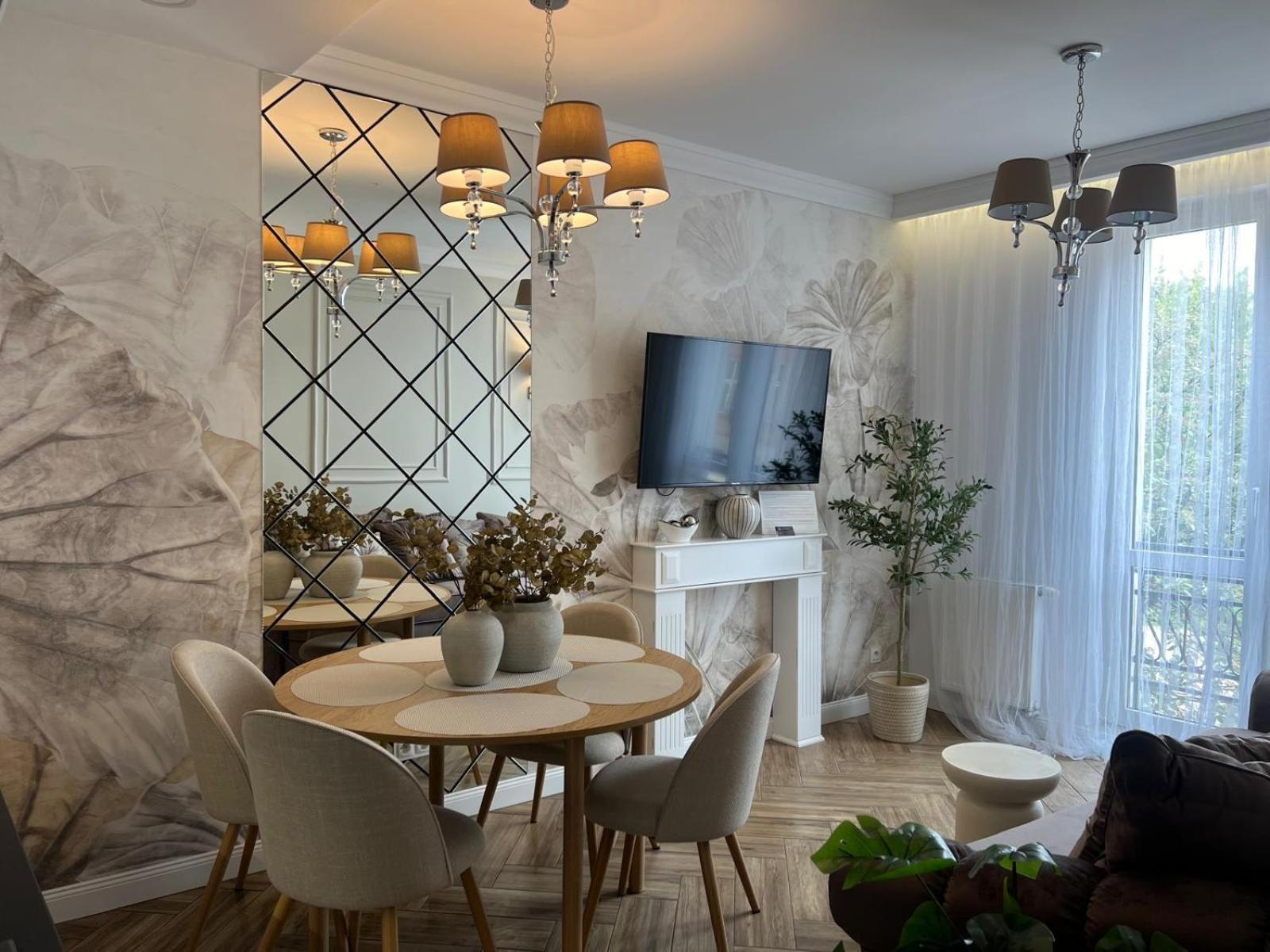 Family Sauna Apartments: Downtown Plac Wolnosci With 5 Bedrooms