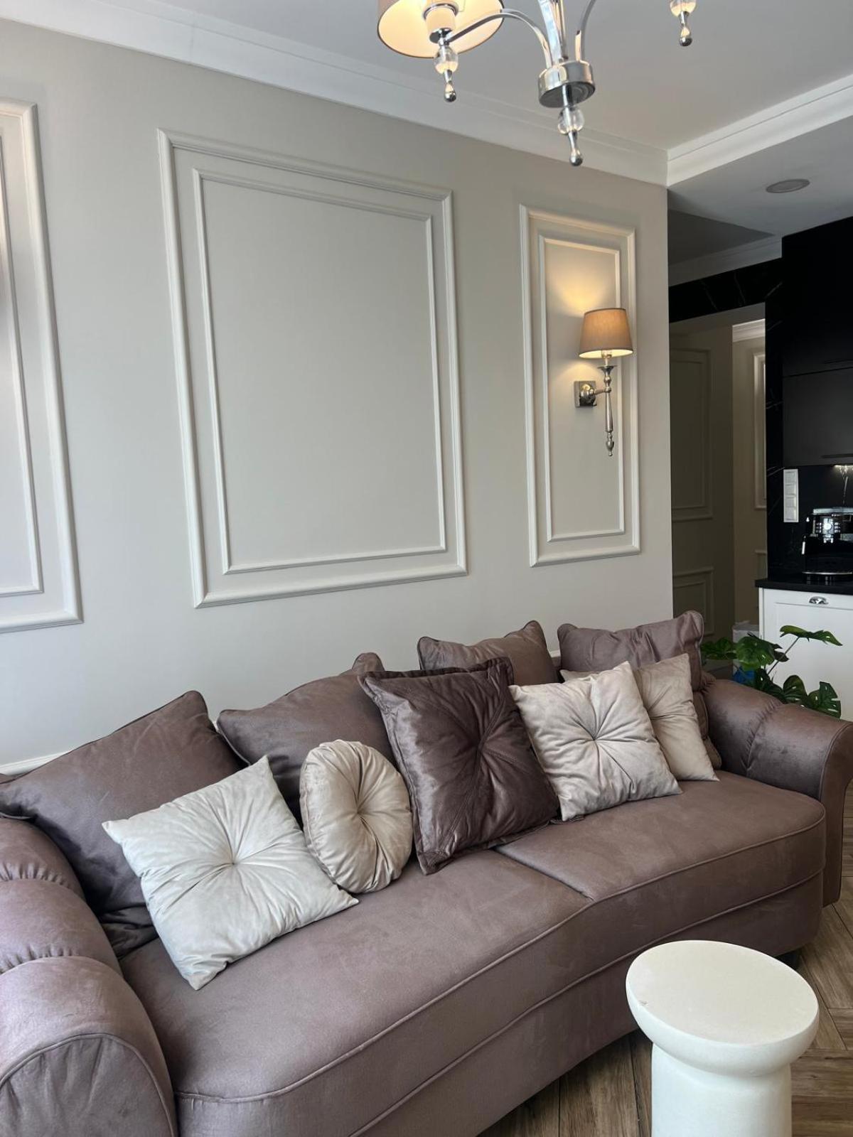 Family Sauna Apartments: Downtown Plac Wolnosci With 5 Bedrooms Apartment Kielce