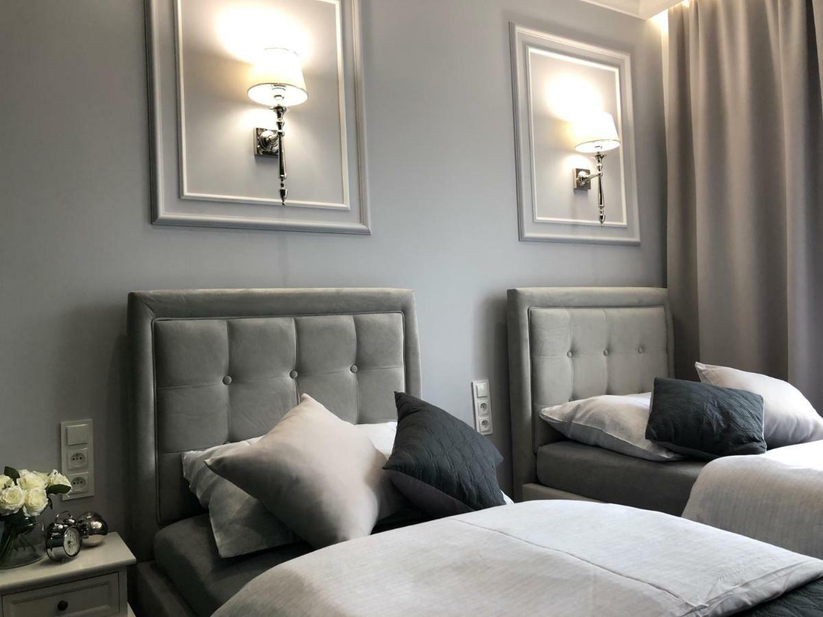 Apartment Family Sauna Apartments: Downtown Plac Wolnosci With 5 Bedrooms *